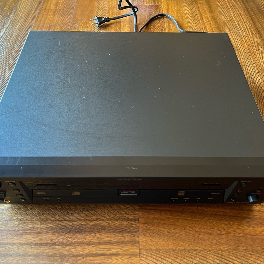 Sony RCD-W1 CD-R/CD-RW Digital Recorder